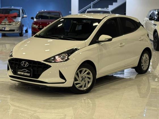 HYUNDAI HB20 1.0 12V FLEX EVOLUTION MANUAL HYUNDAI HB20 1.0 12V FLEX EVOLUTION MANUAL
